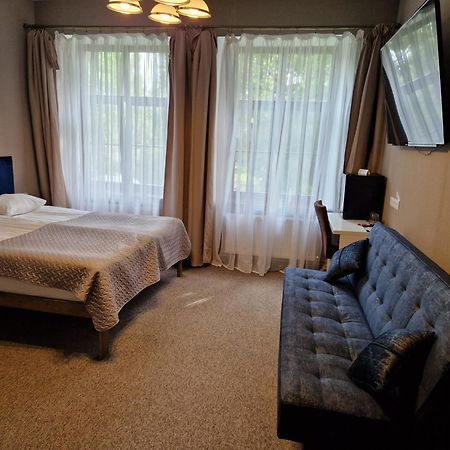 Hotel Karklu Muiza يلغافا المظهر الخارجي الصورة